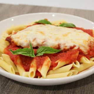 Chicken Parmigiana with Penne (Half Tray)