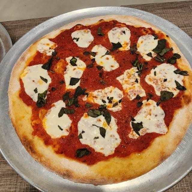 New Margherita Pizza (Red) (Small).